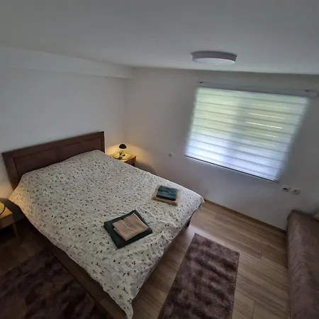 Raj Kraj Drine Beserovina